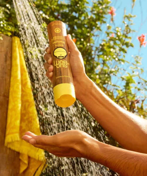 Alternative view of Revitalizing Shampoo
